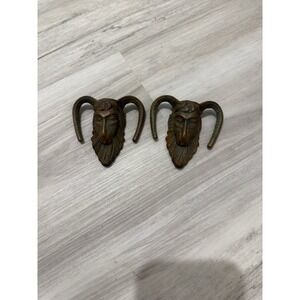 Pair Goat Face In Metal